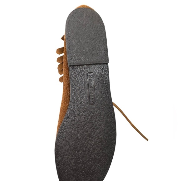 Minnetonka Classic Fringe Bootie 7 excellent condition - Picture 7 of 8